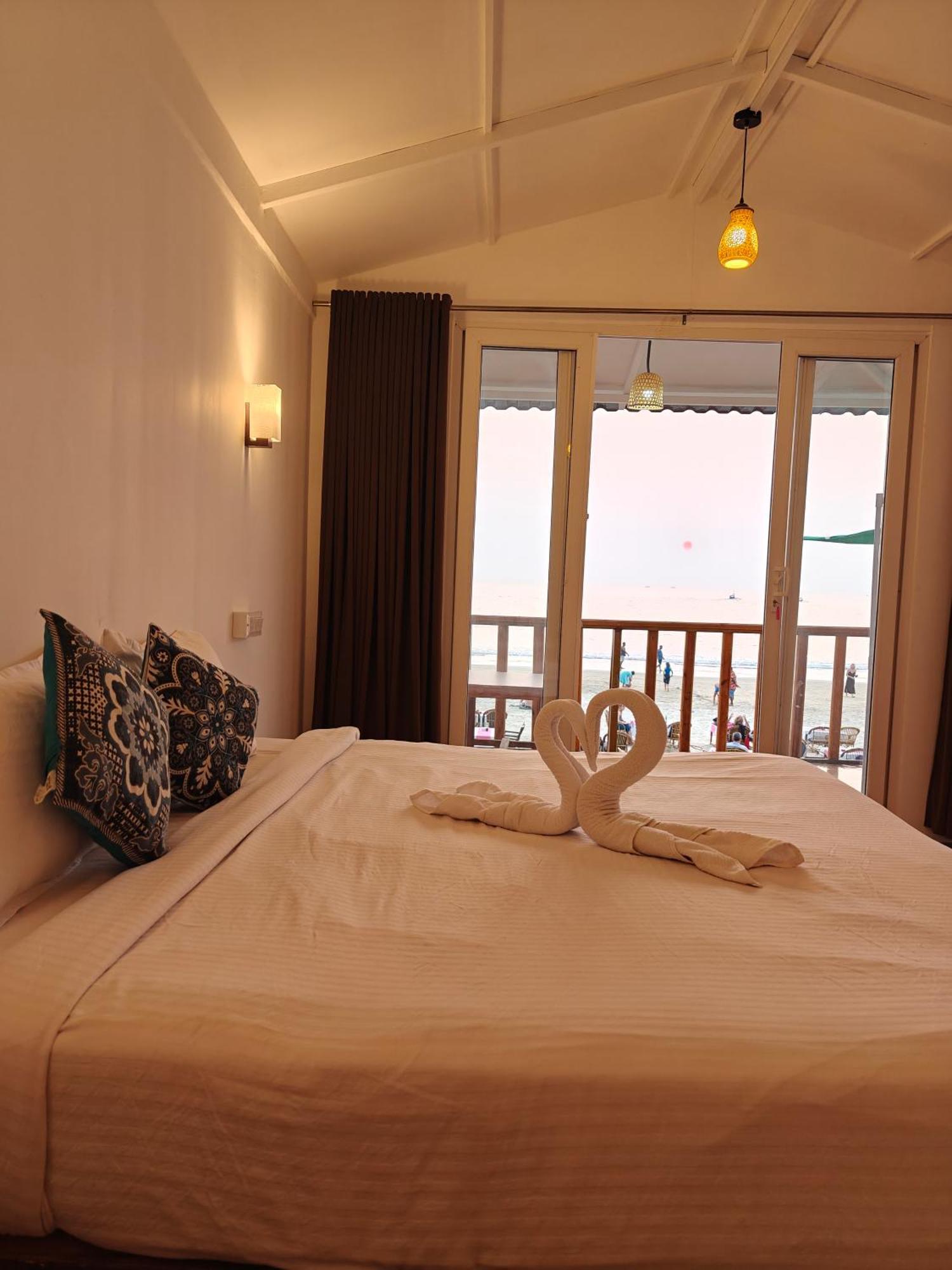Rococo Pelton Beach Huts Palolem Beach Goa Chambre photo