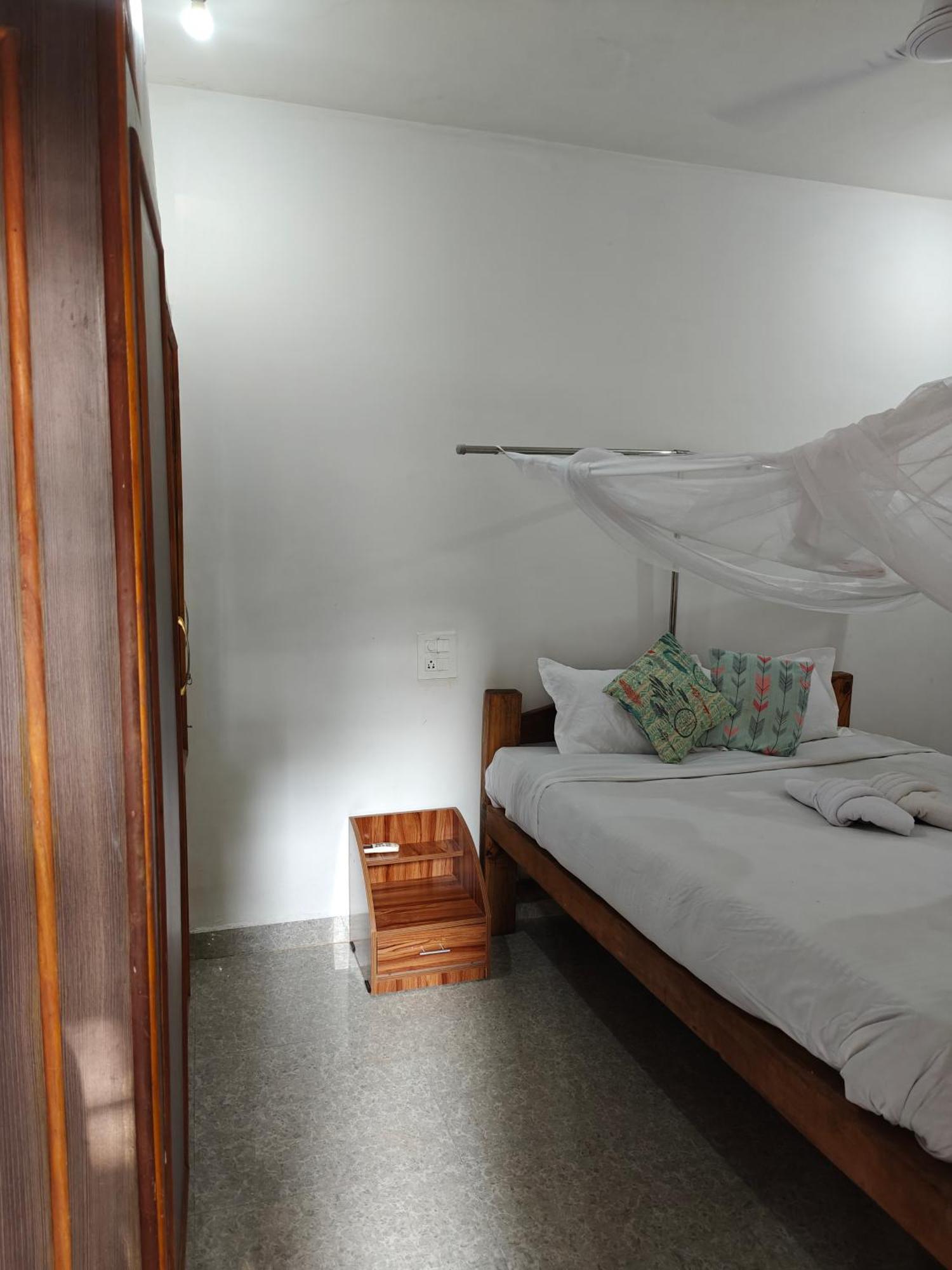 Rococo Pelton Beach Huts Palolem Beach Goa Chambre photo