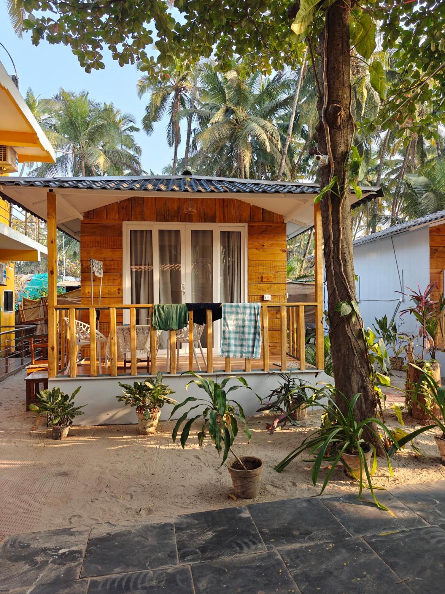 Rococo Pelton Beach Huts Palolem Beach Goa Extérieur photo